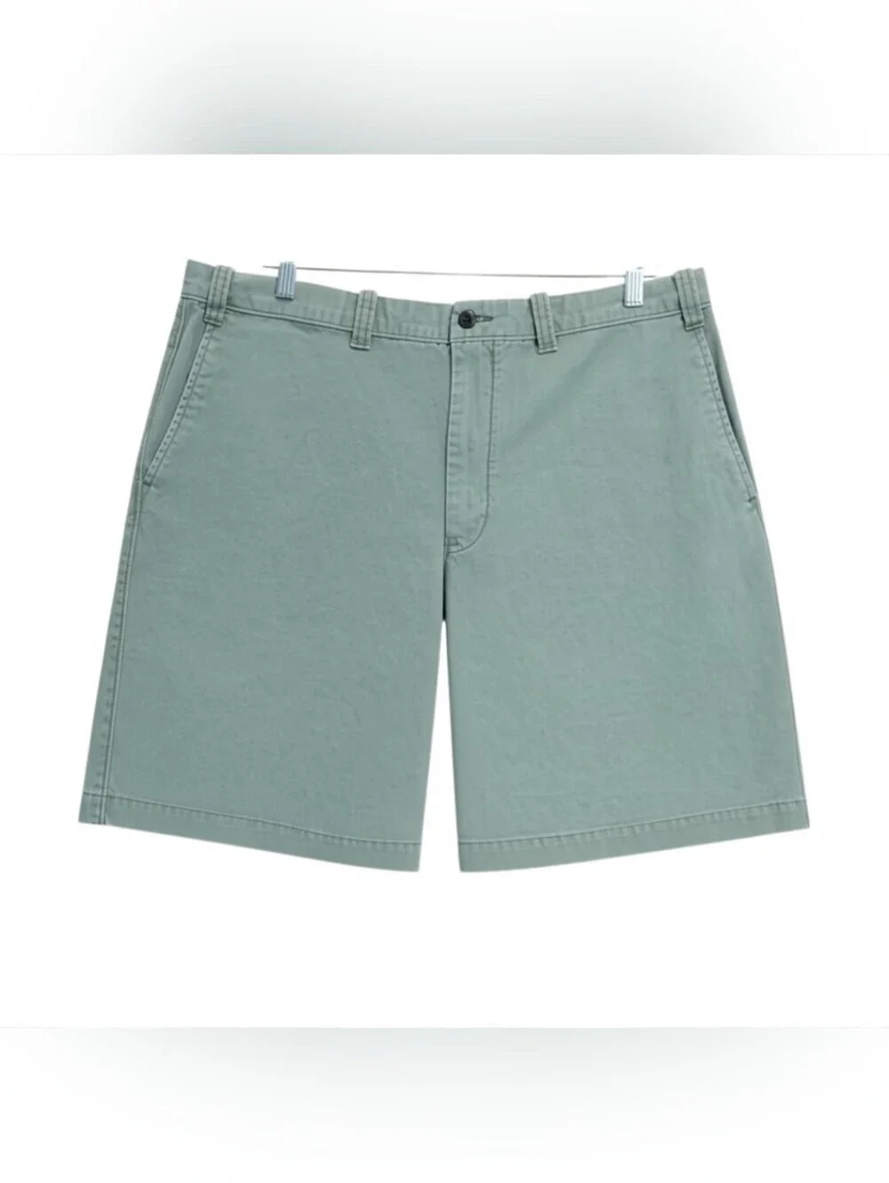 Eddie Bauer Men's Sage Cargo Shorts Size 40
